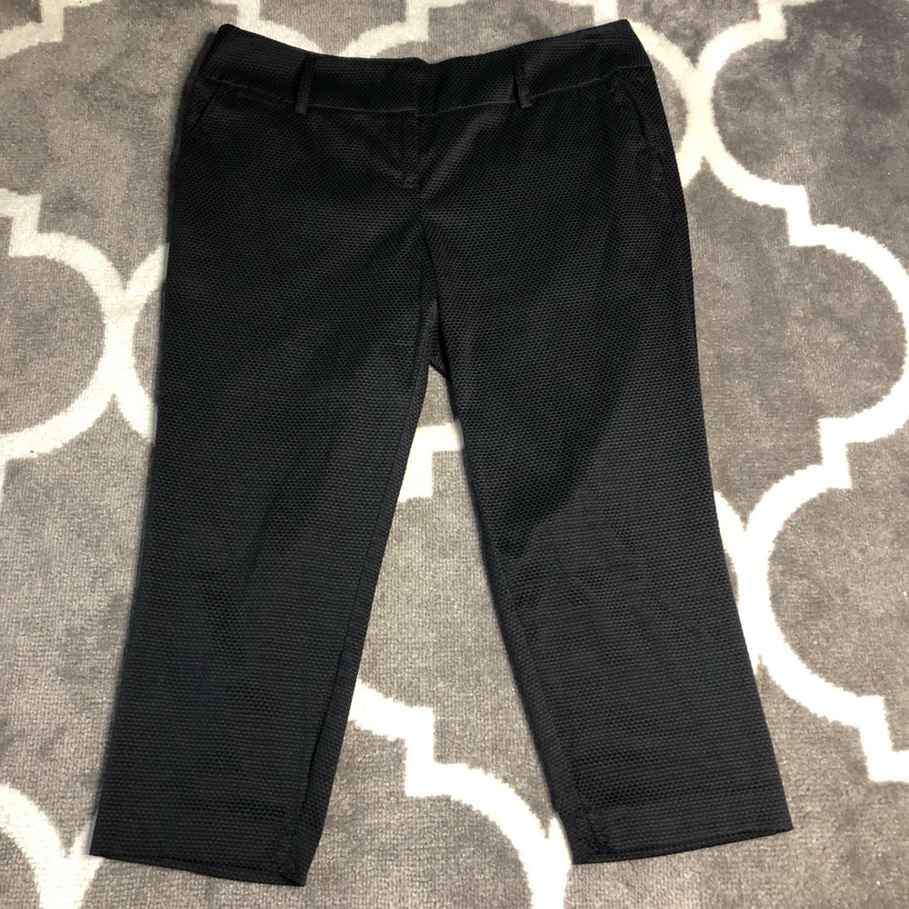 Maurices Slacks Womens Size 14 Capri Trousers Pockets Black